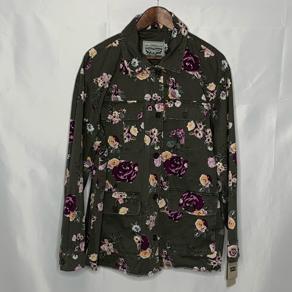 Levi’s Floral Printed Field Jacket - Picture 2 of 13